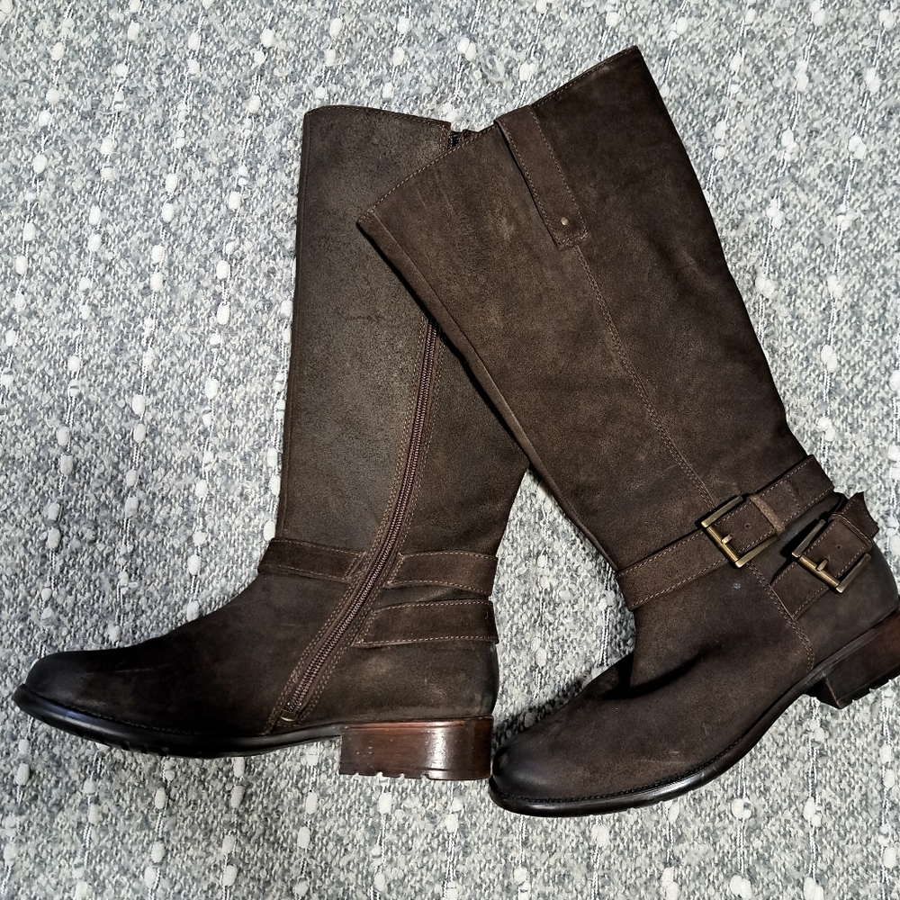 Clark's brand nubuck leather boots size  8.5 chocolate moto/riding boot style